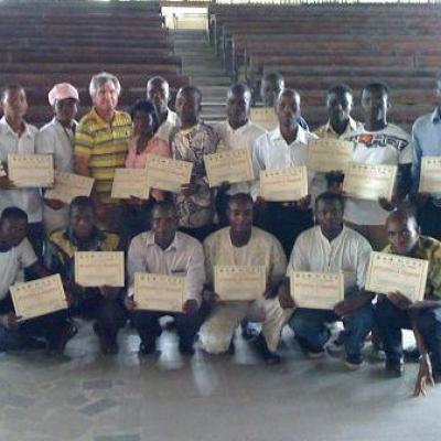 163815 191902140824388 5268483 na